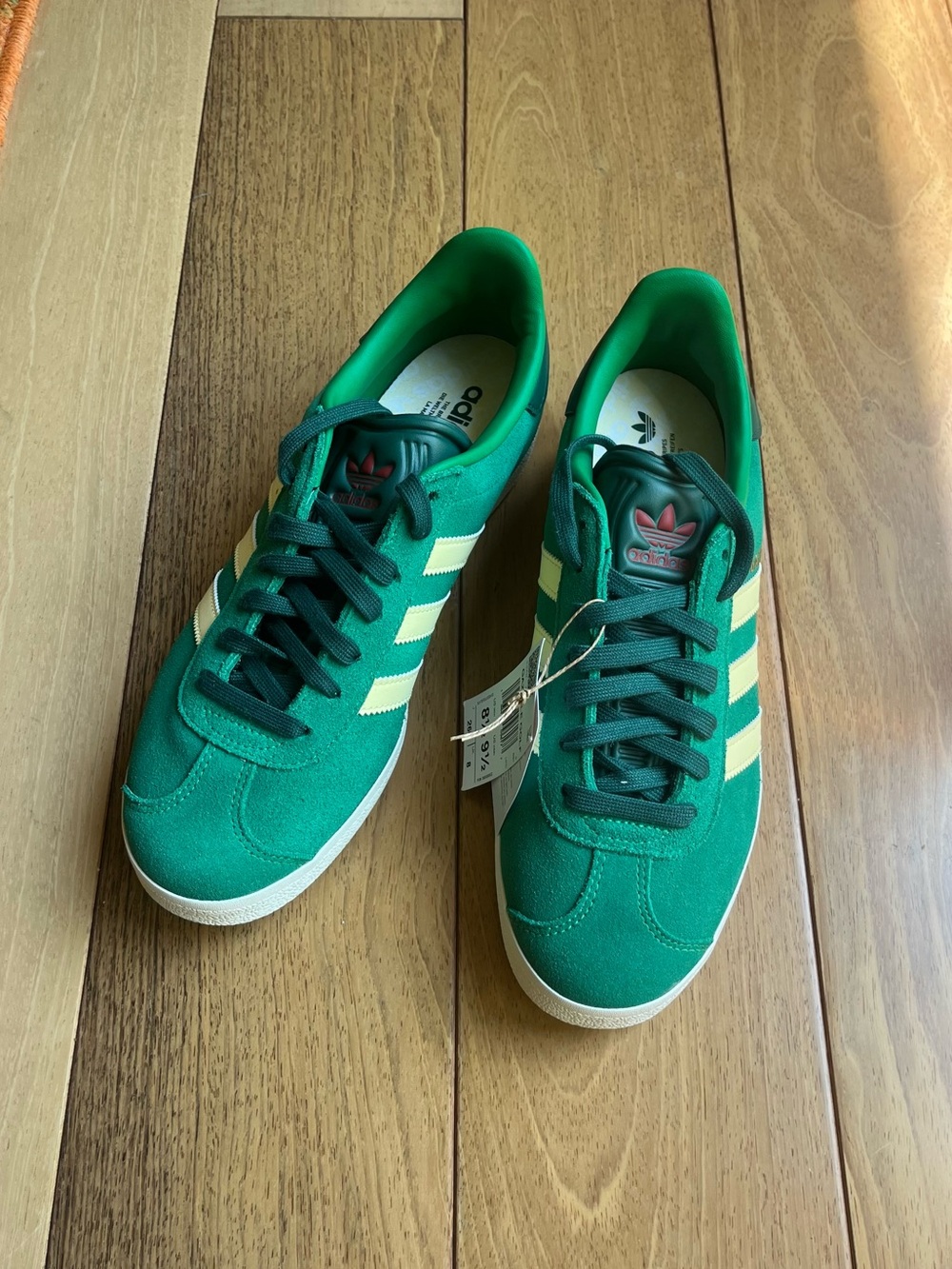 NWOB Adidas Gazelle Spikeless Golf Shoes Collegiate Green Size 8.5